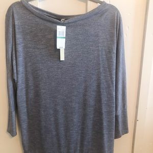 Women 3/4 sleeve top